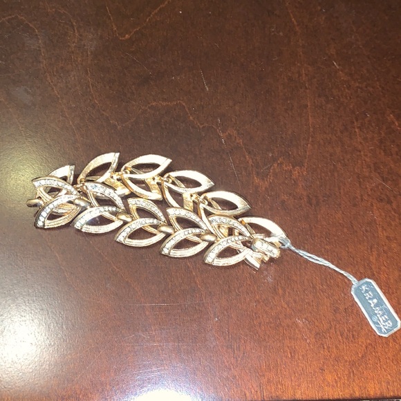 Vintage Kramer Bracelet - Picture 14 of 14